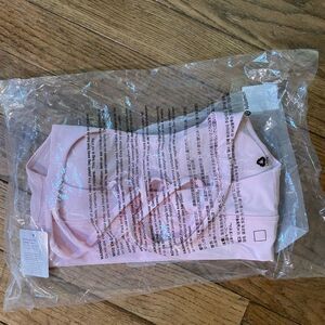 LULULEMON Energy Bra Longline Sports Bra Tank STRAWBERRY MILKSHAKE PINK 8 nwt